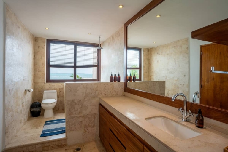 0669ecbe-7b21-4648-a390-2a91b33d5f42